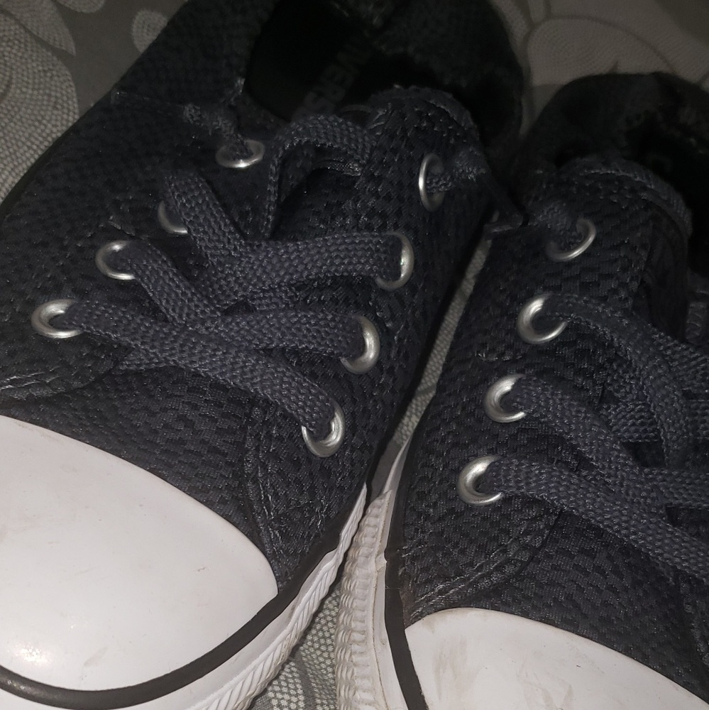 Converse Low Tops Gray sz 8